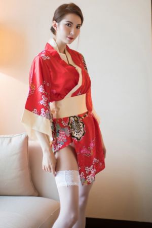 国产成人精品2区_高清直播在线观看